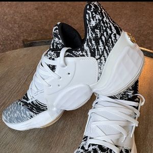 Adidas Harden Vol. 4 Cookies & Cream